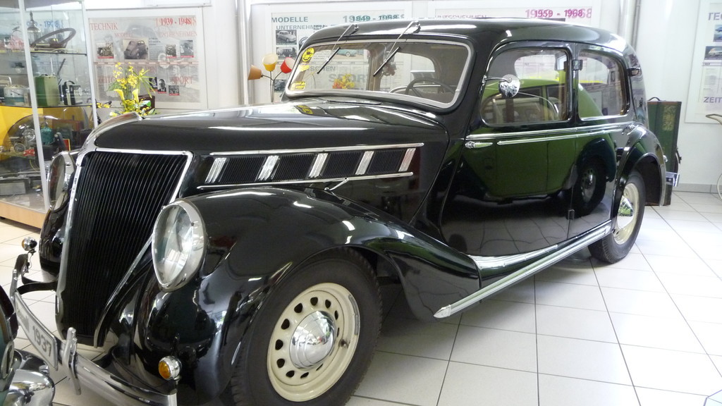 Renault Monaquatre Limousine Bj. 1930